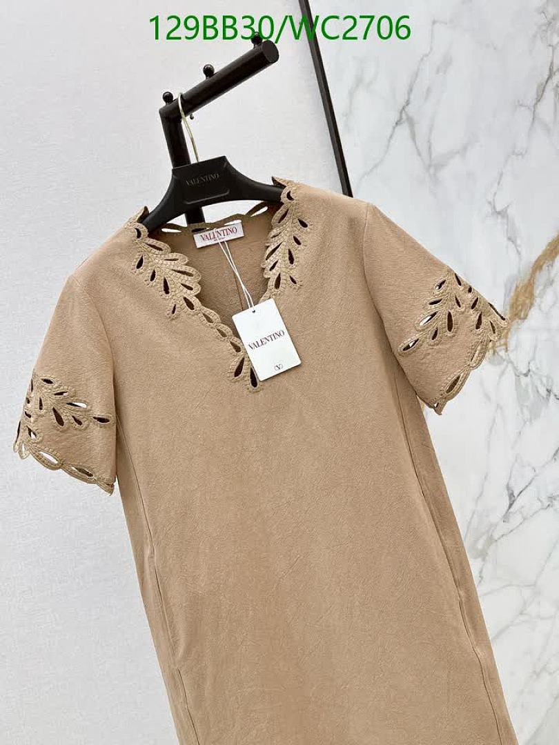 Valentino-Clothing Code: WC2706 $: 129USD