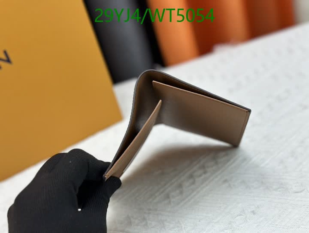 LV-Wallet-4A Quality Code: WT5054 $: 29USD