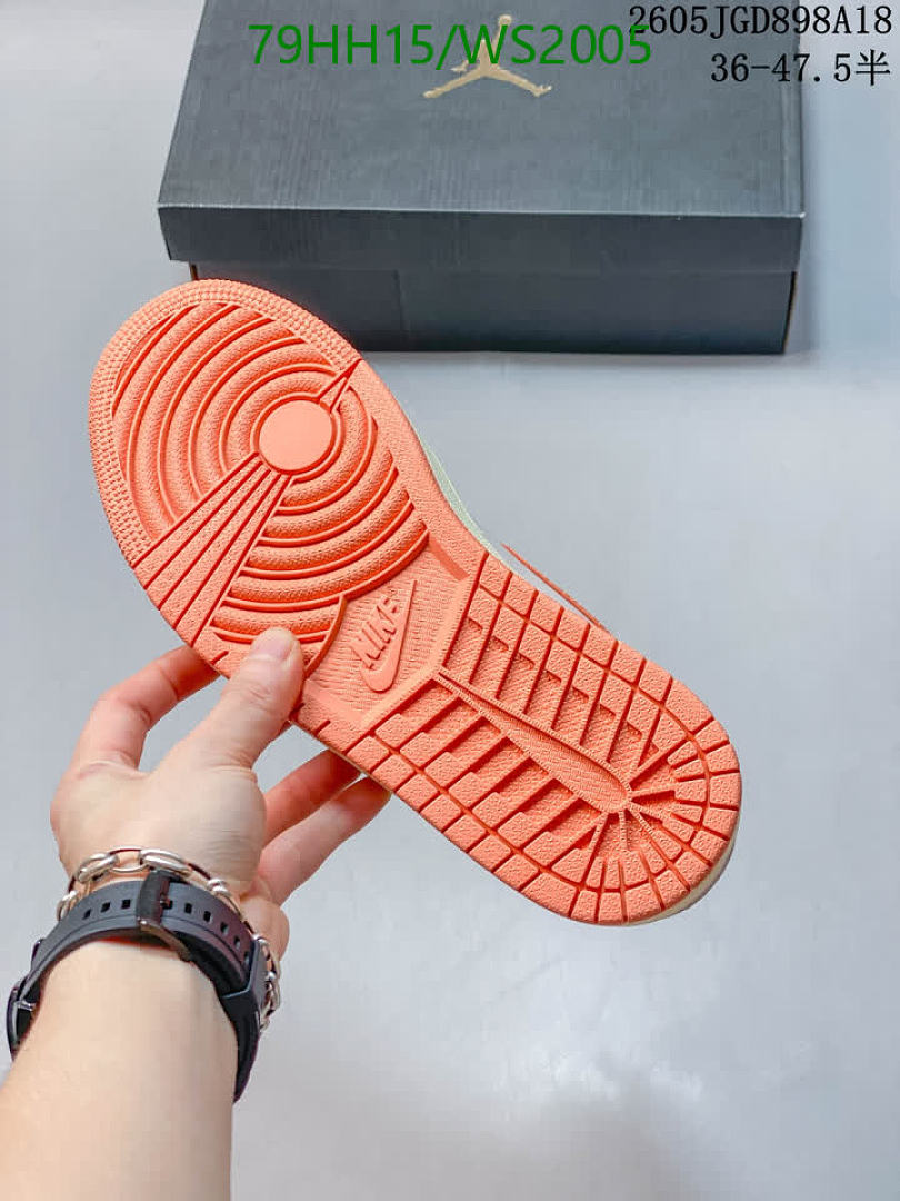 NIKE-Women Shoes Code: WS2005 $: 79USD