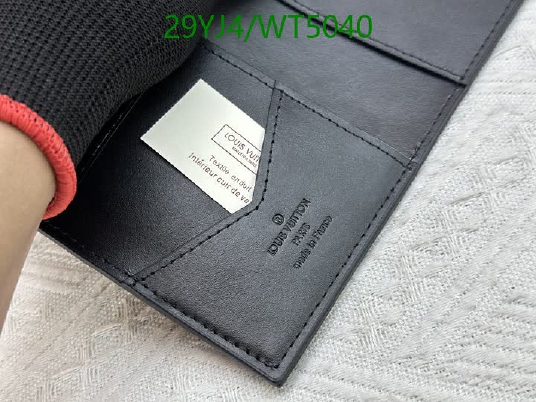 LV-Wallet-4A Quality Code: WT5040 $: 29USD