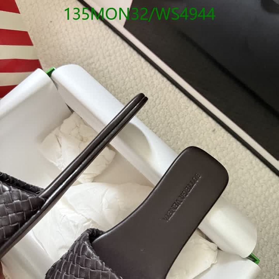 BV-Women Shoes Code: WS4944 $: 135USD