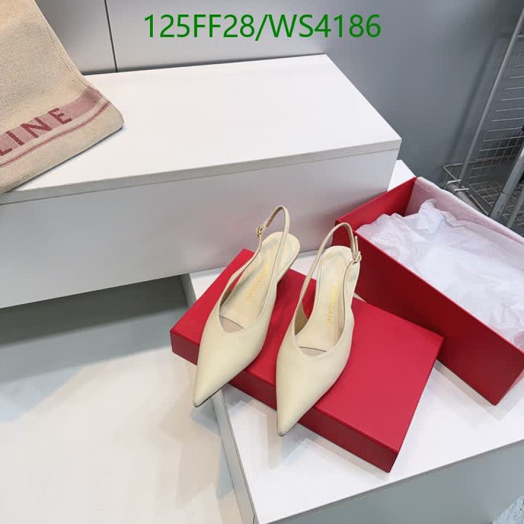 Ferragamo-Women Shoes Code: WS4186 $: 125USD