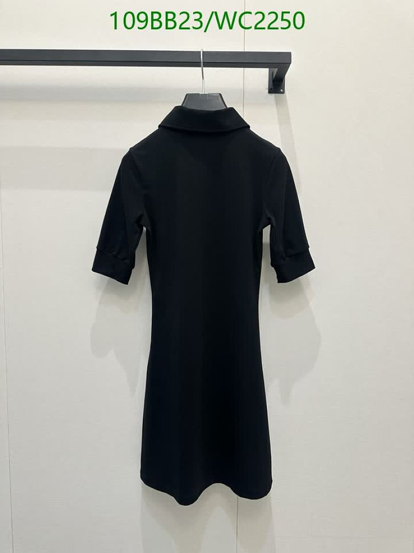 Celine-Clothing Code: WC2250 $: 109USD