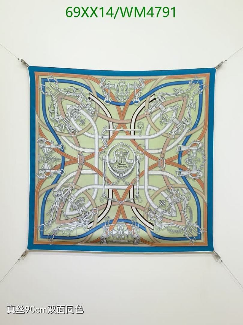 Hermes-Scarf Code: WM4791 $: 69USD