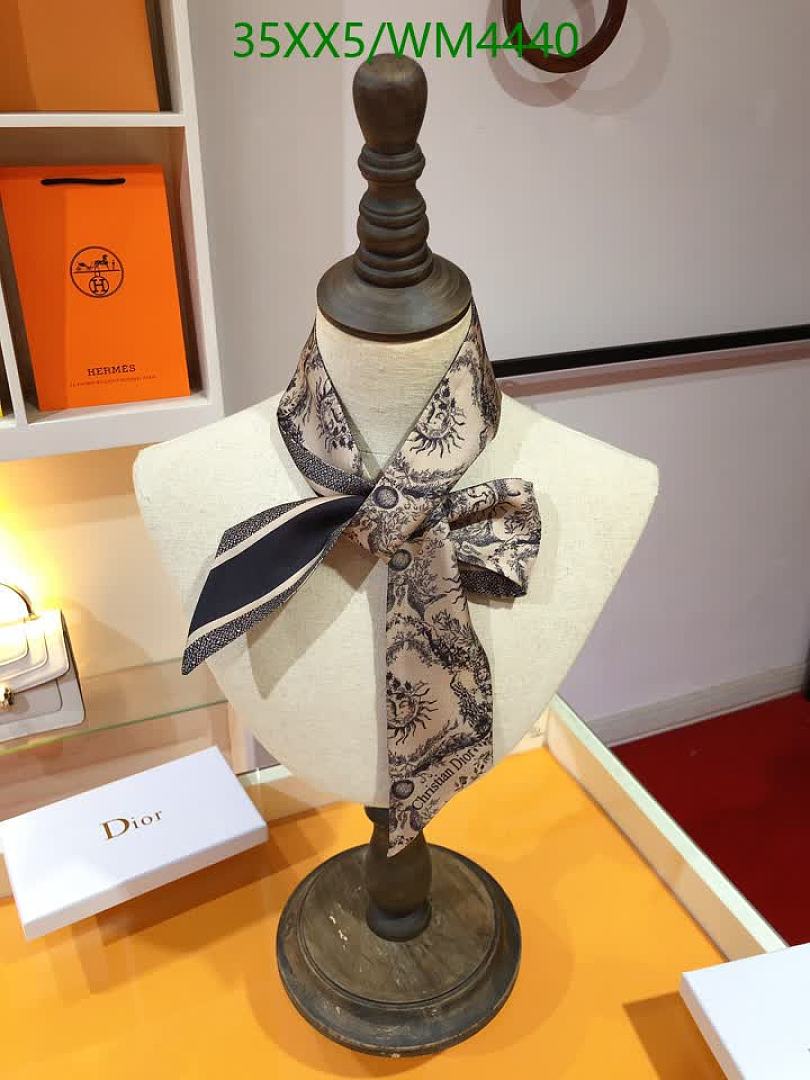 Dior-Scarf Code: WM4440 $: 35USD