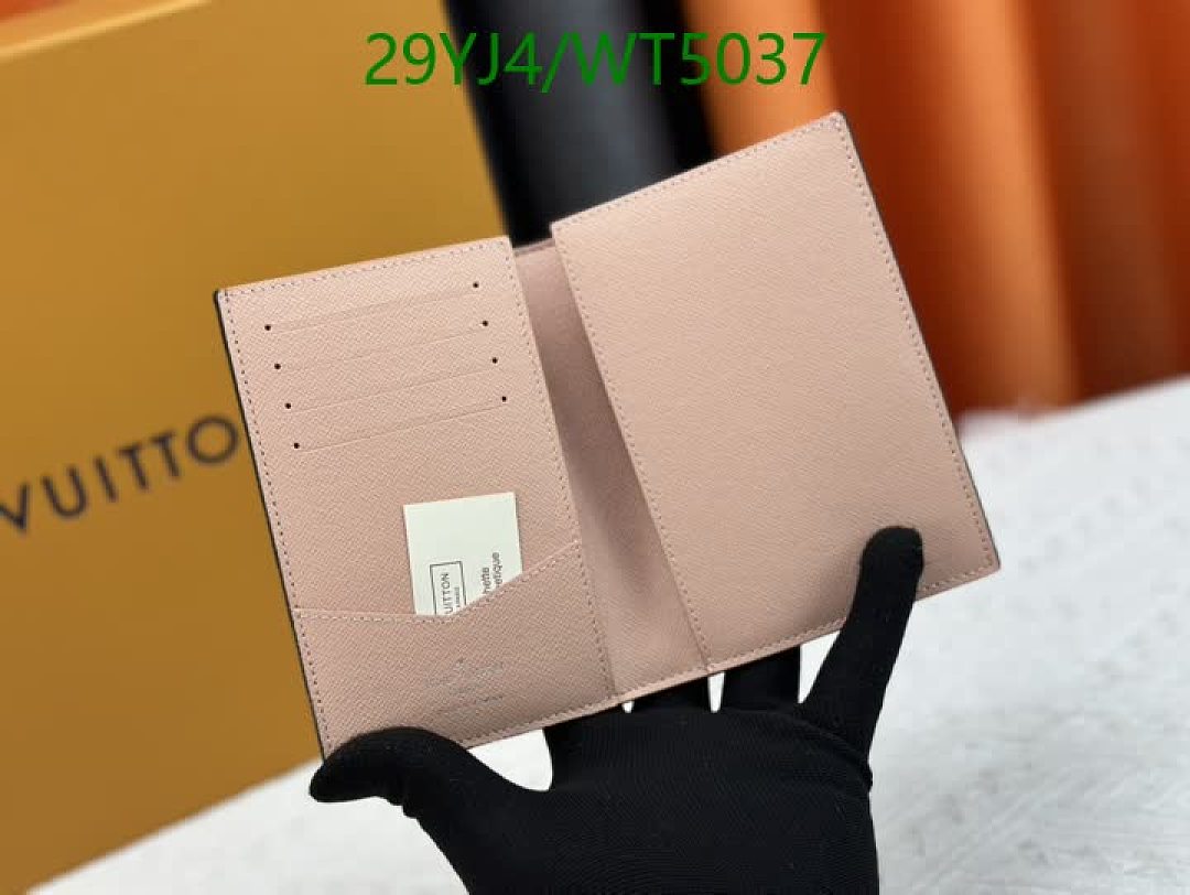 LV-Wallet-4A Quality Code: WT5037 $: 29USD