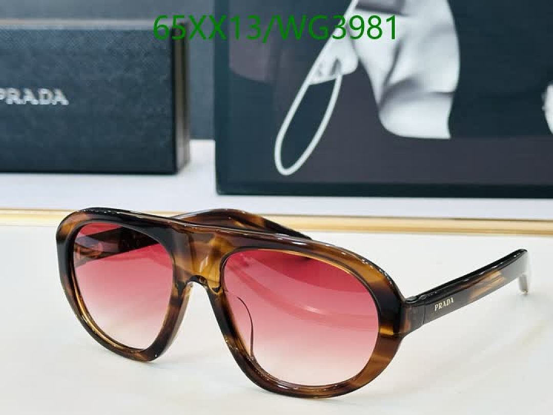Prada-Glasses Code: WG3981 $: 65USD
