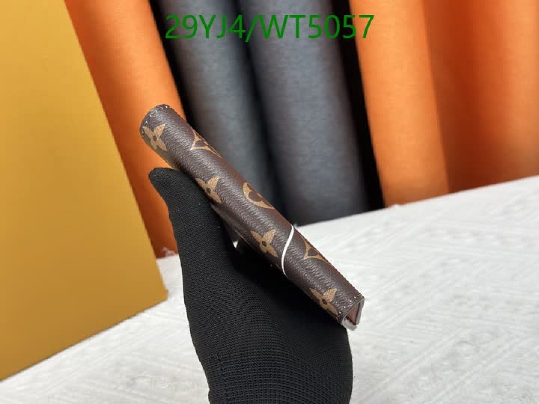 LV-Wallet-4A Quality Code: WT5057 $: 29USD