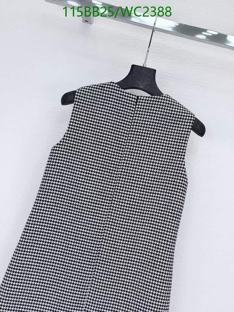 Dior-Clothing Code: WC2388 $: 115USD