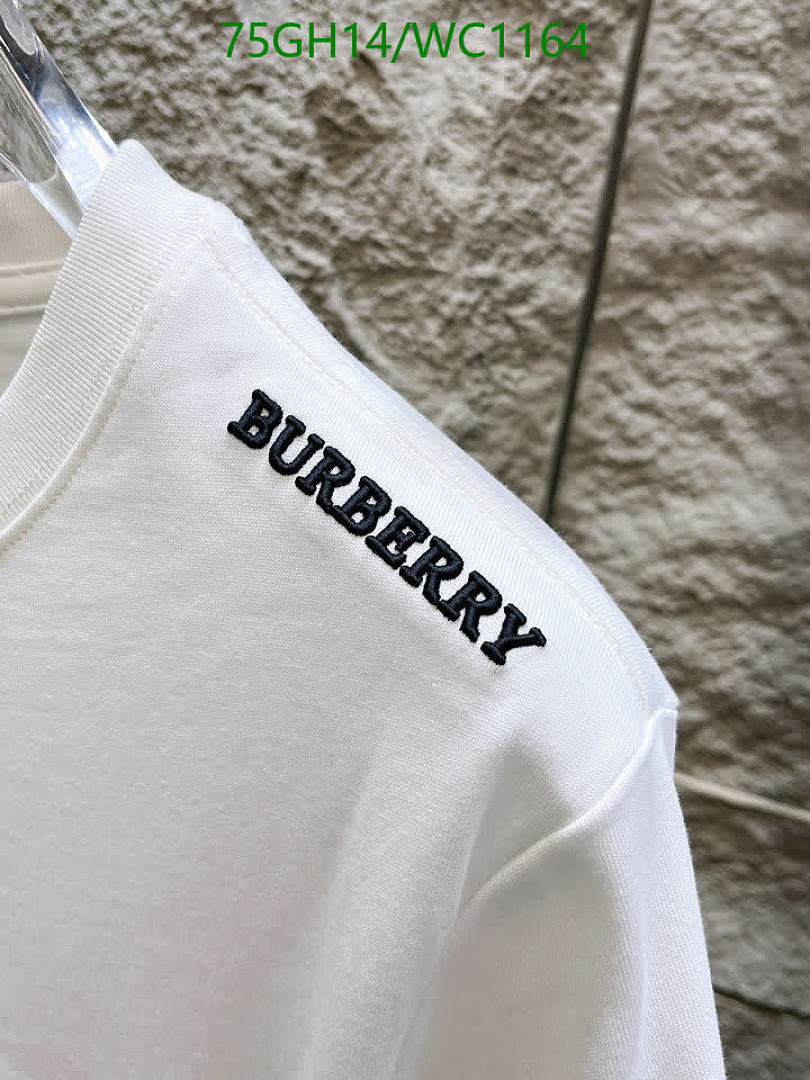 Burberry-Clothing Code: WC1164 $: 75USD