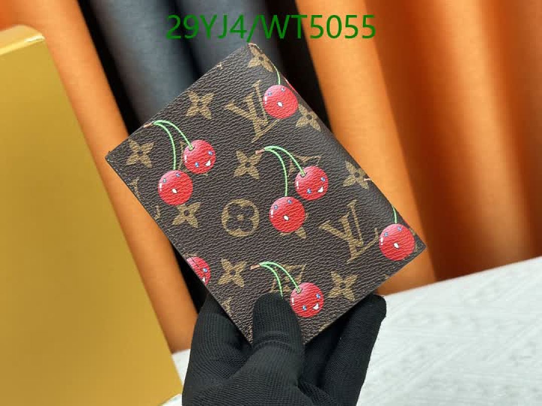 LV-Wallet-4A Quality Code: WT5055 $: 29USD