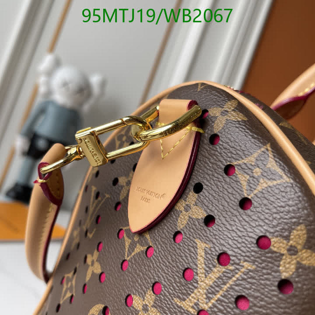 LV-Bag-4A Quality Code: WB2067 $: 95USD