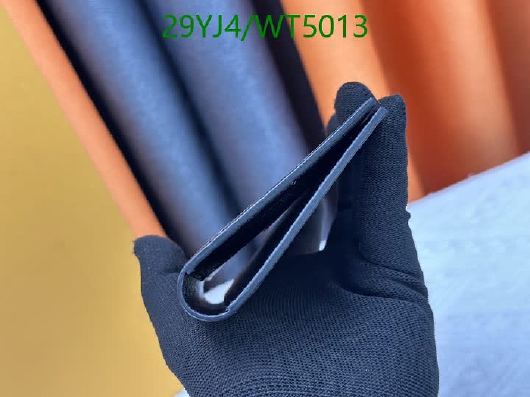 LV-Wallet-4A Quality Code: WT5013 $: 29USD
