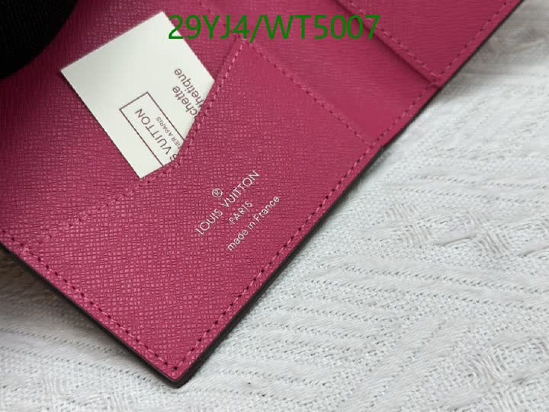 LV-Wallet-4A Quality Code: WT5007 $: 29USD