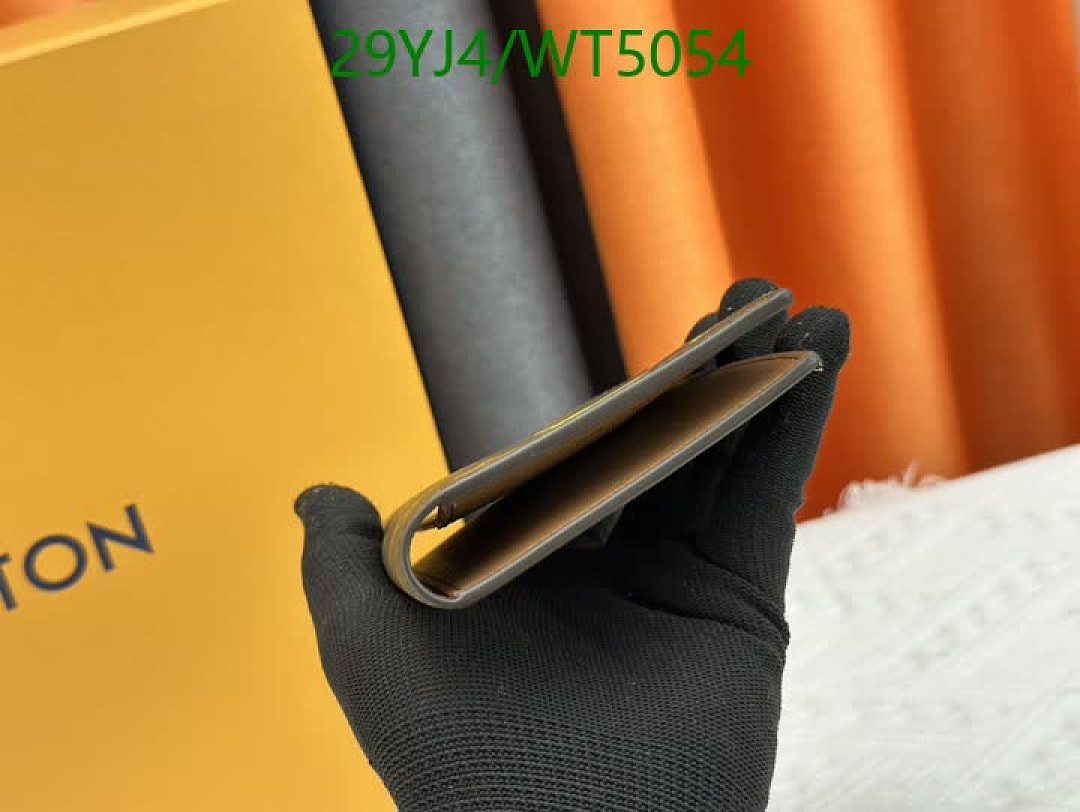 LV-Wallet-4A Quality Code: WT5054 $: 29USD