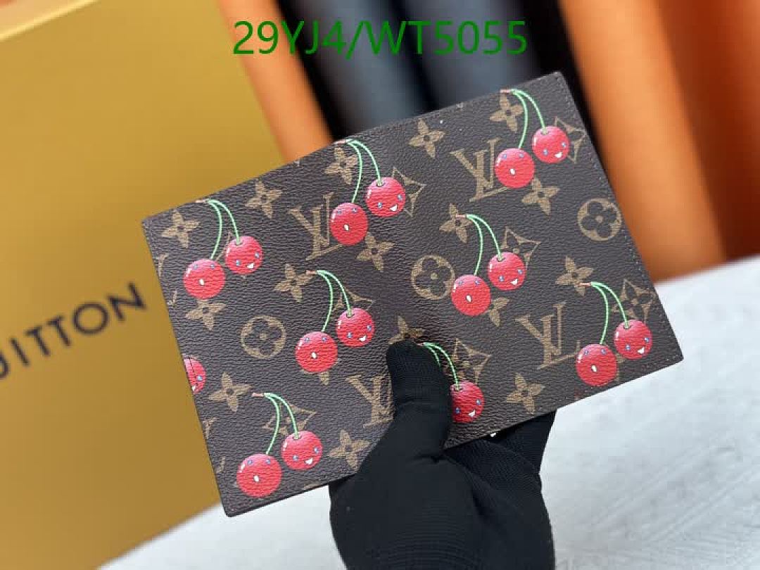 LV-Wallet-4A Quality Code: WT5055 $: 29USD