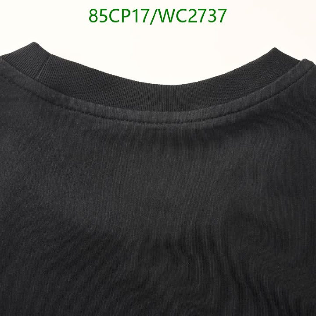 Moncler-Clothing Code: WC2737 $: 85USD