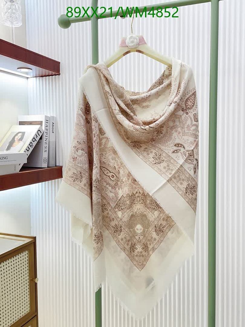 Loro Piana-Scarf Code: WM4852 $: 89USD