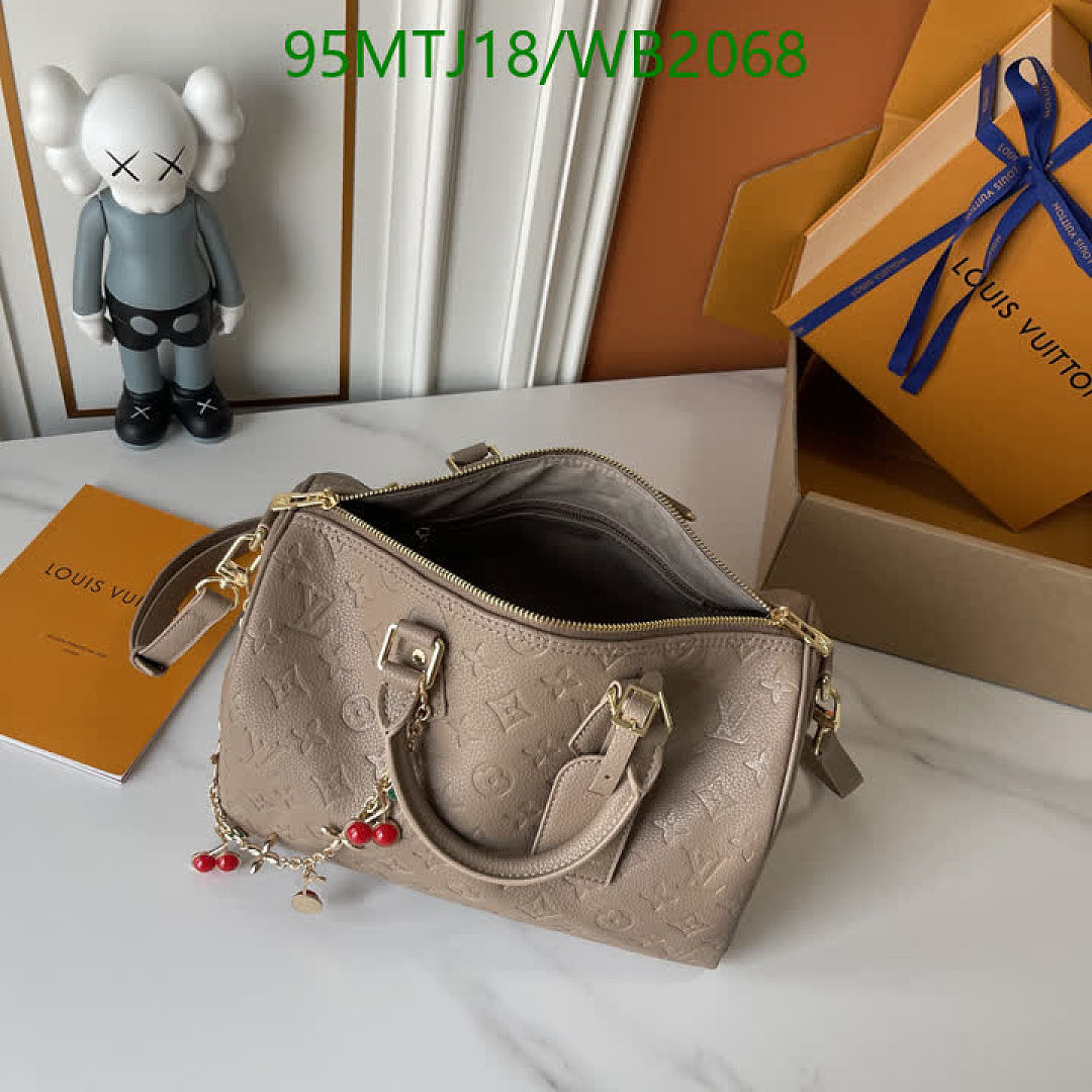 LV-Bag-4A Quality Code: WB2068 $: 95USD
