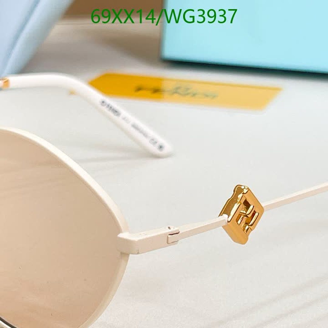 Fendi-Glasses Code: WG3937 $: 69USD