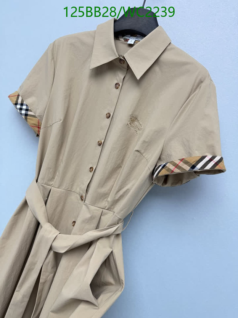 Burberry-Clothing Code: WC2239 $: 125USD