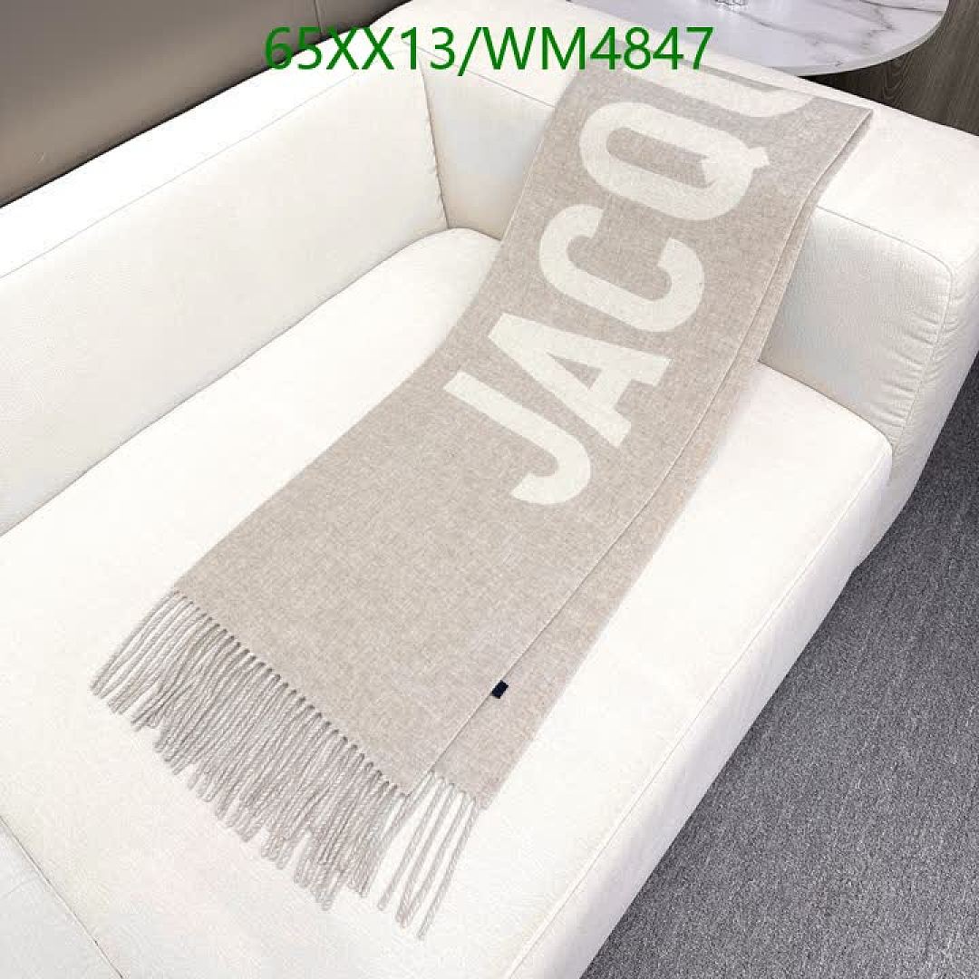 Jacquemus-Scarf Code: WM4847 $: 65USD