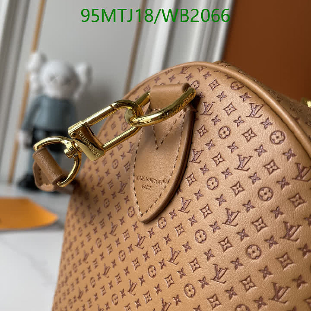 LV-Bag-4A Quality Code: WB2066 $: 95USD