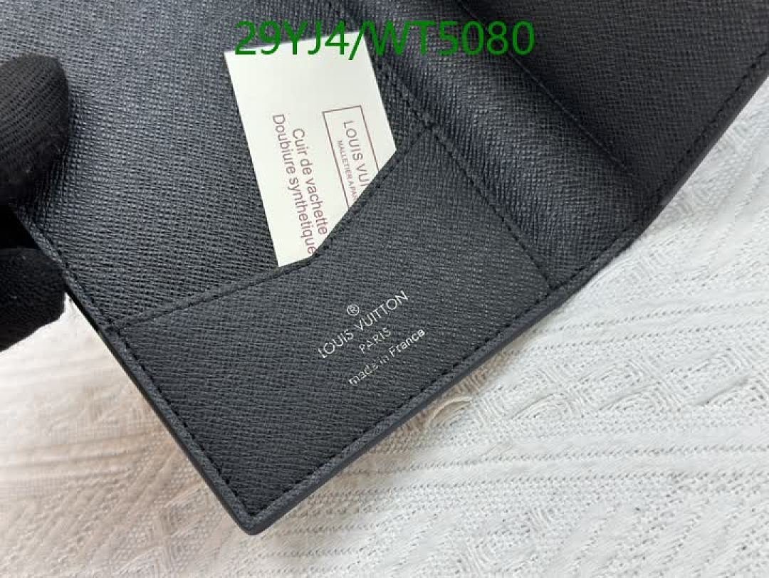 LV-Wallet-4A Quality Code: WT5080 $: 29USD