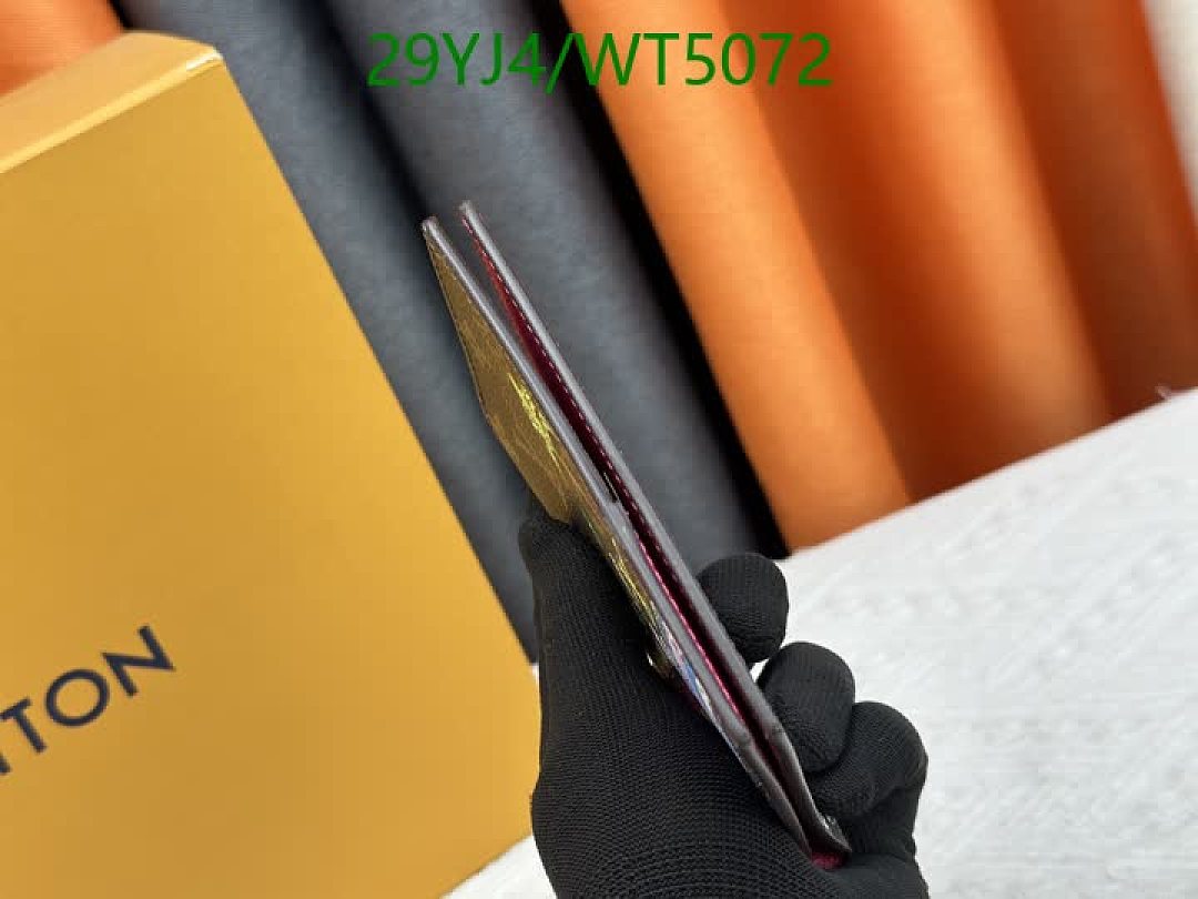 LV-Wallet-4A Quality Code: WT5072 $: 29USD
