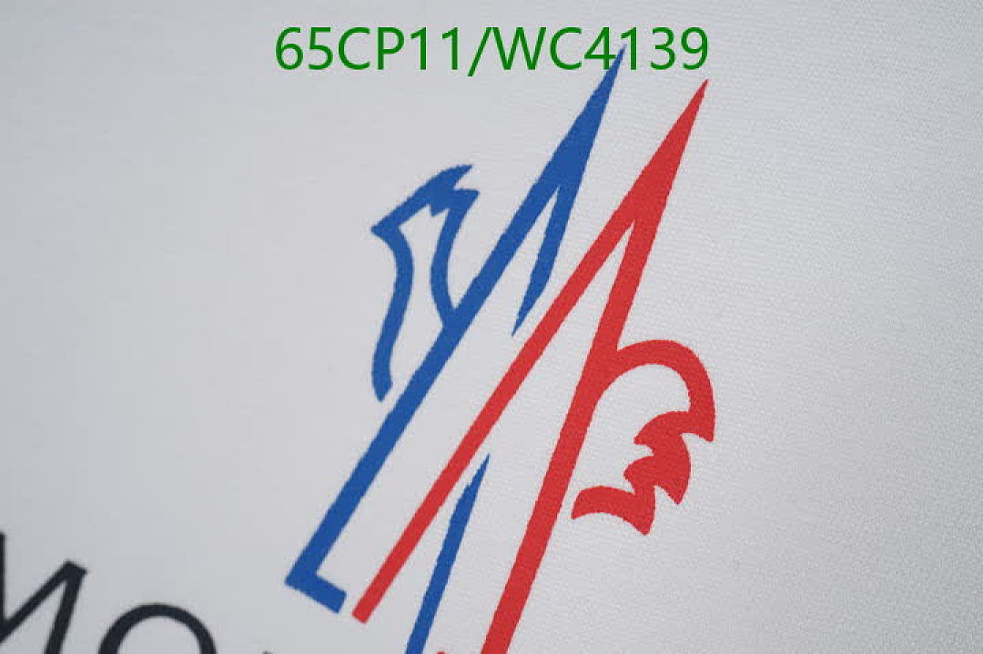 Moncler-Clothing Code: WC4139 $: 65USD