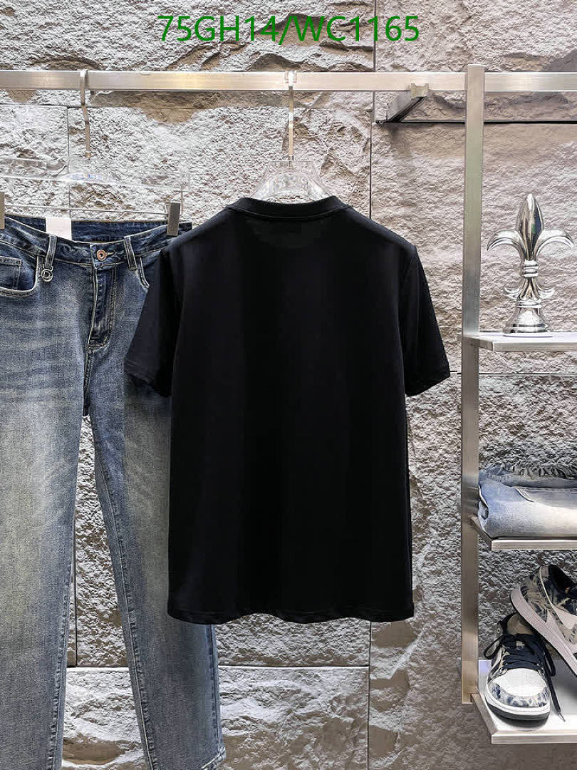 Burberry-Clothing Code: WC1165 $: 75USD