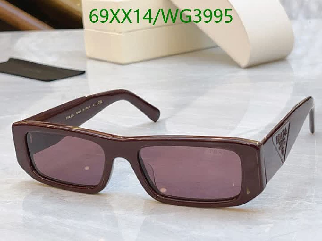 Prada-Glasses Code: WG3995 $: 69USD