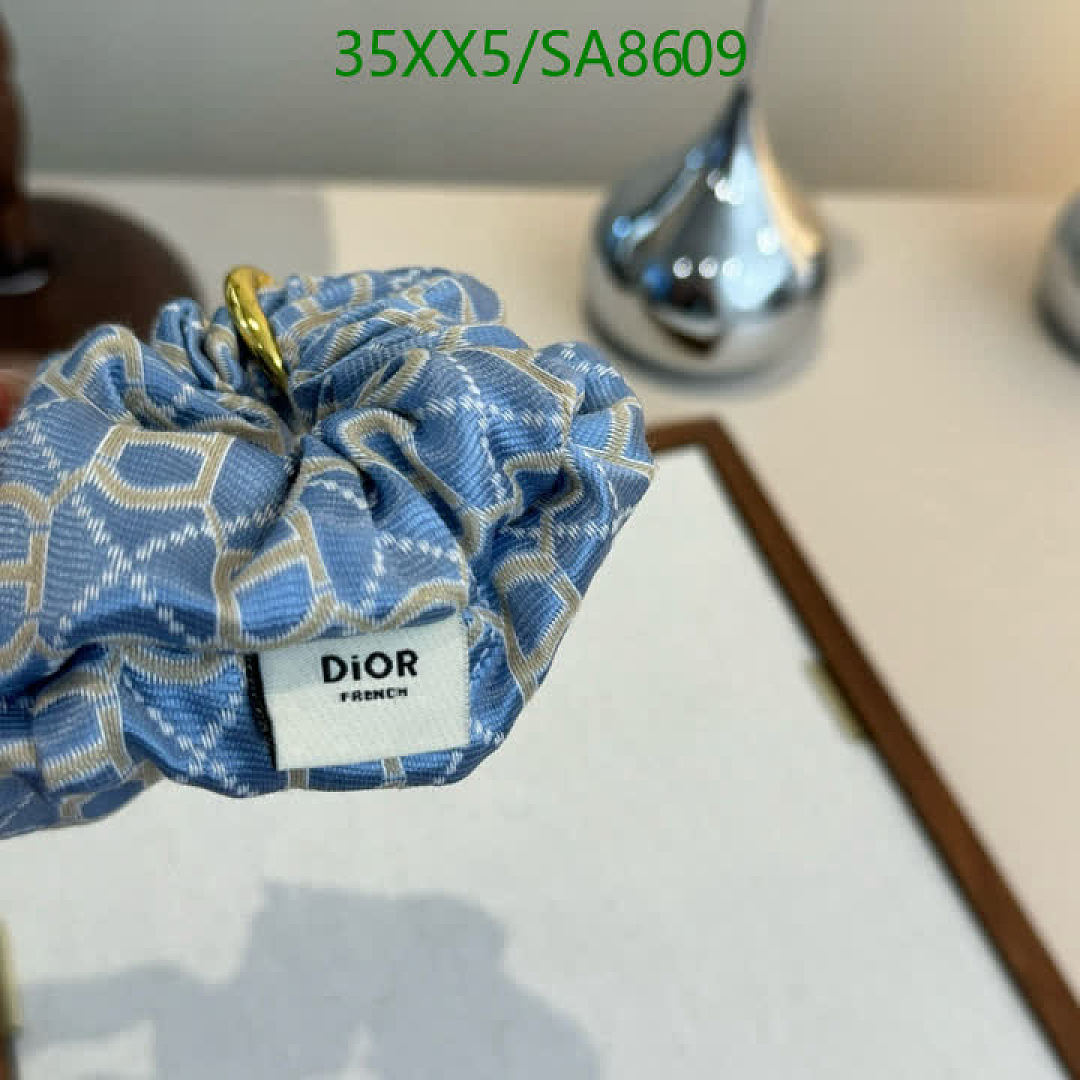 Dior-Headband Code: SA8609 $: 35USD