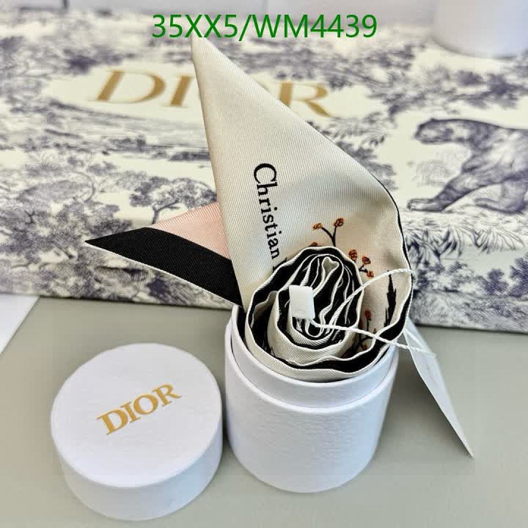 Dior-Scarf Code: WM4439 $: 35USD