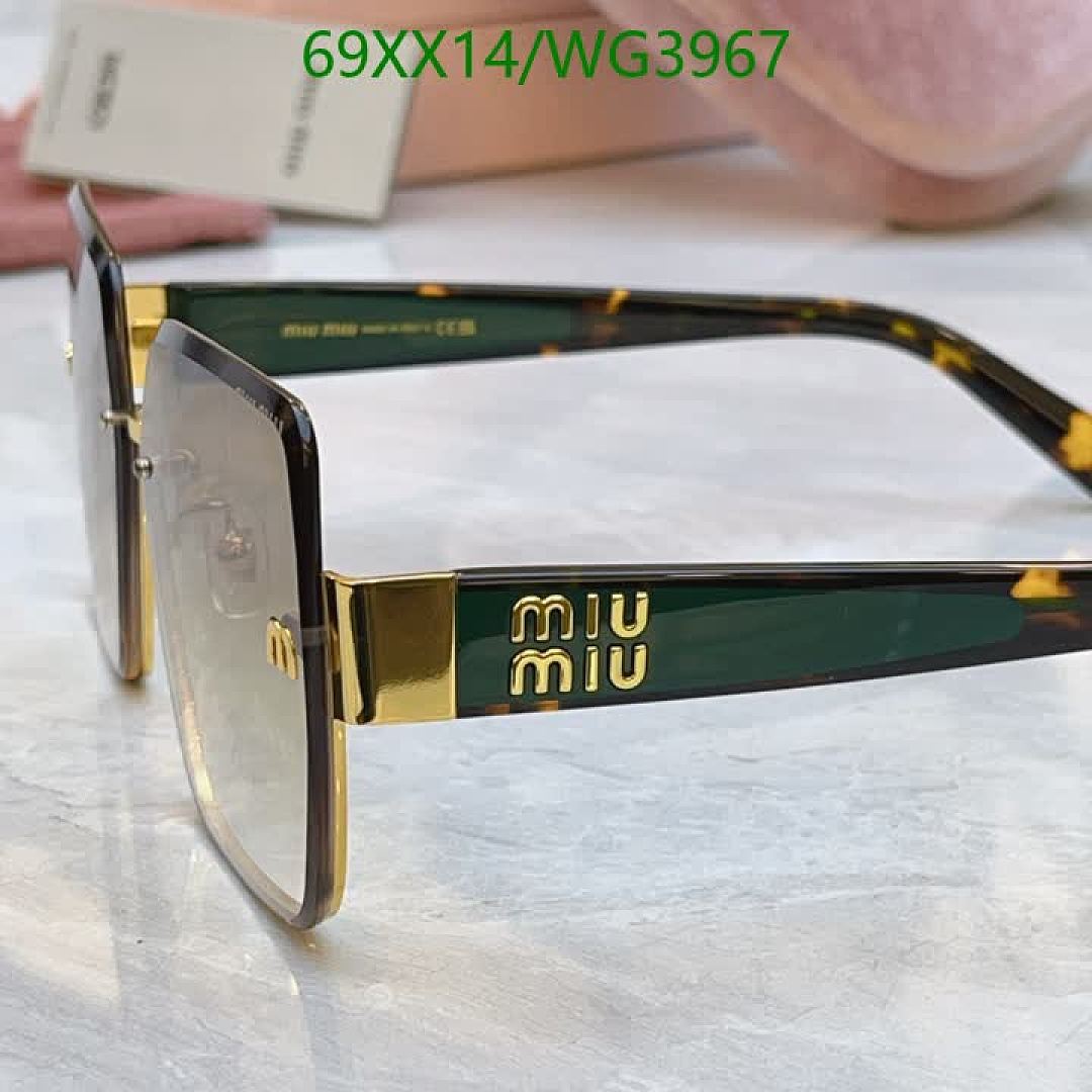 Miu Miu-Glasses Code: WG3967 $: 69USD