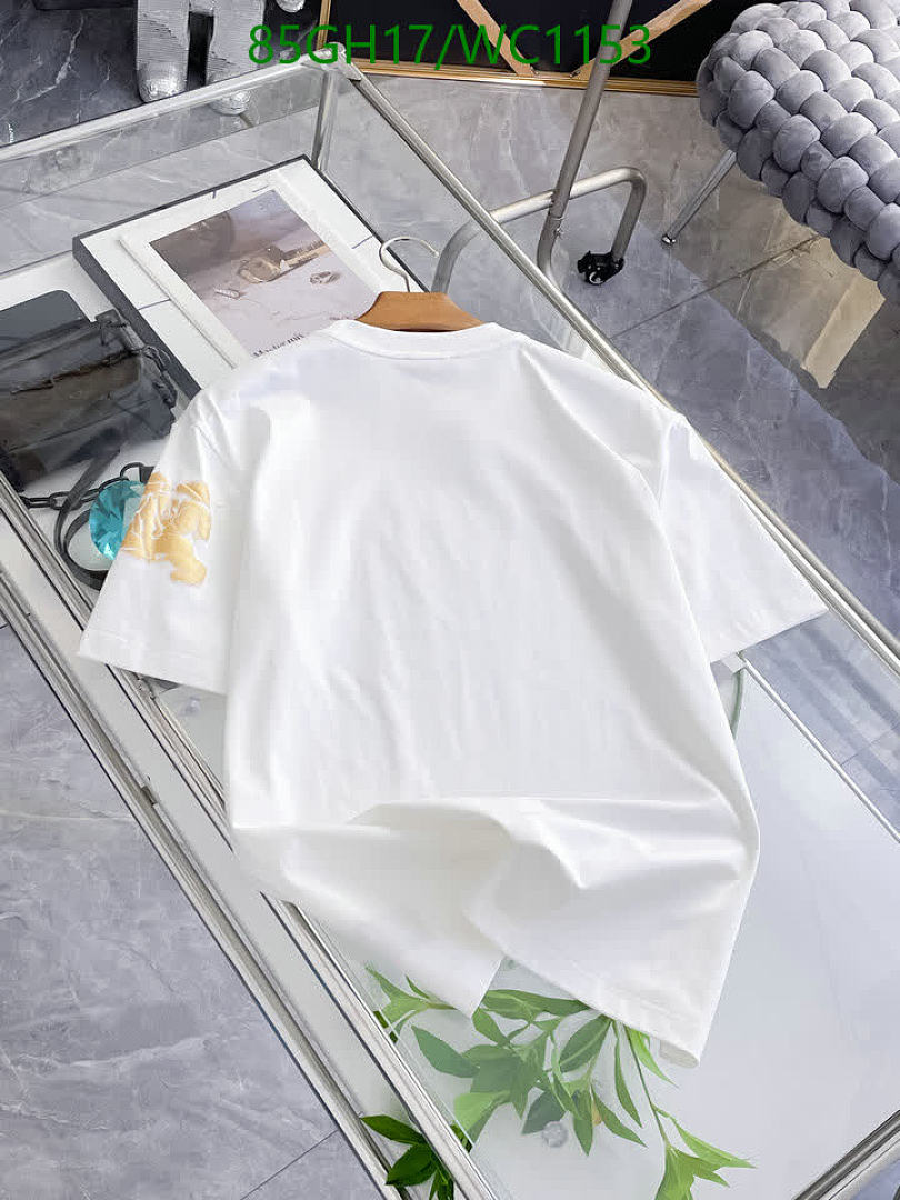 Burberry-Clothing Code: WC1153 $: 85USD