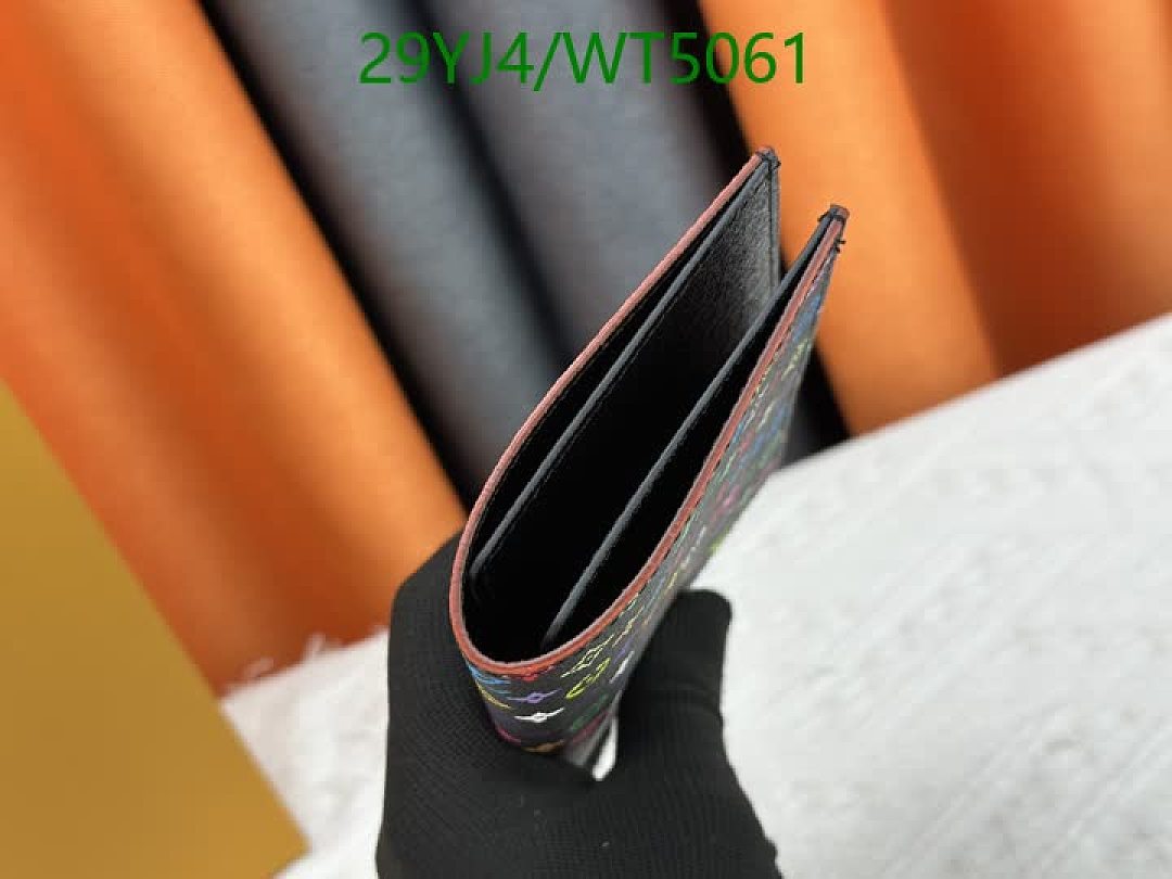 LV-Wallet-4A Quality Code: WT5061 $: 29USD