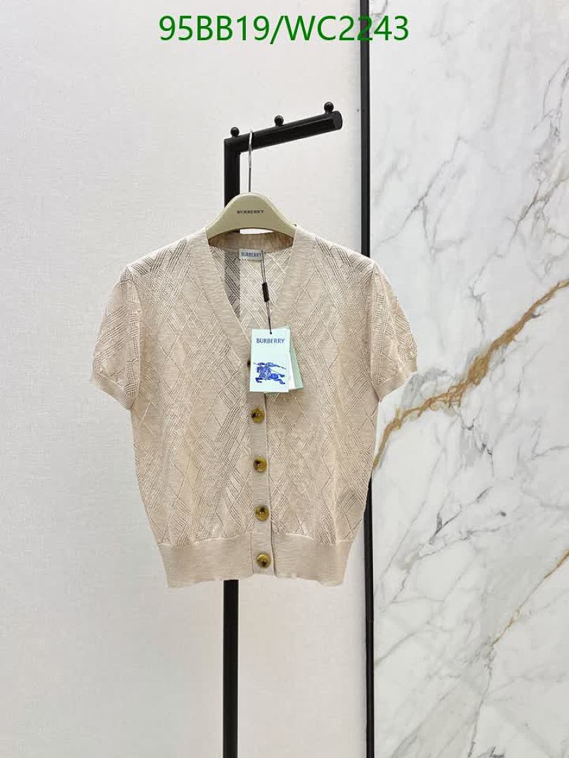 Burberry-Clothing Code: WC2243 $: 95USD