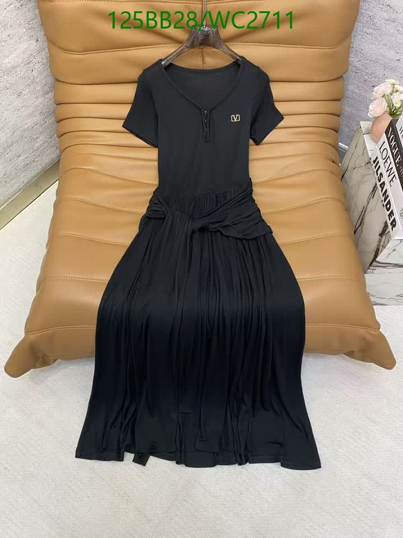 Valentino-Clothing Code: WC2711 $: 125USD