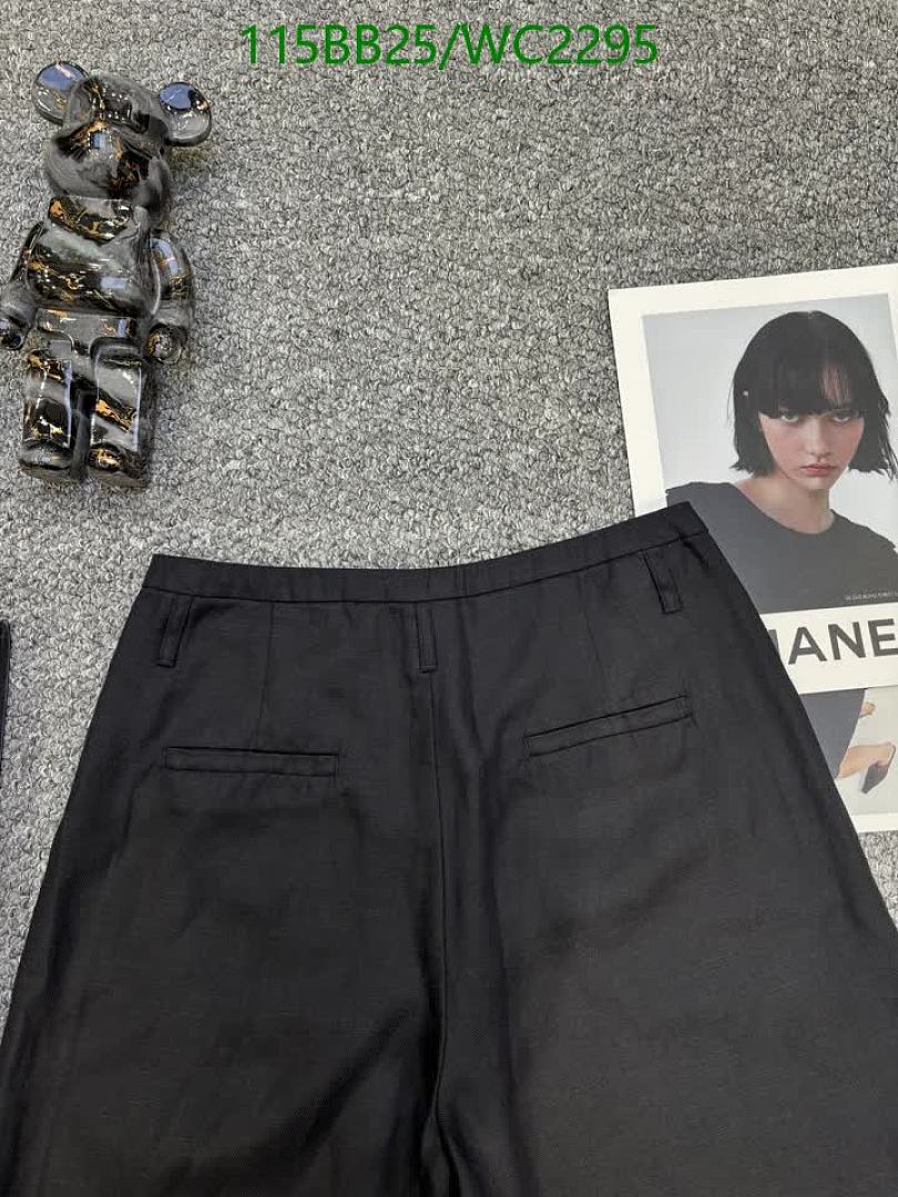 Chanel-Clothing Code: WC2295 $: 115USD