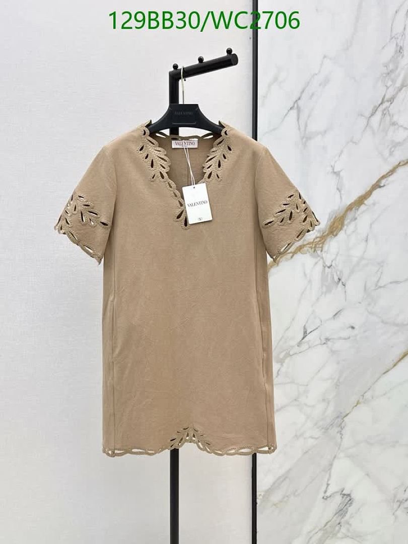 Valentino-Clothing Code: WC2706 $: 129USD