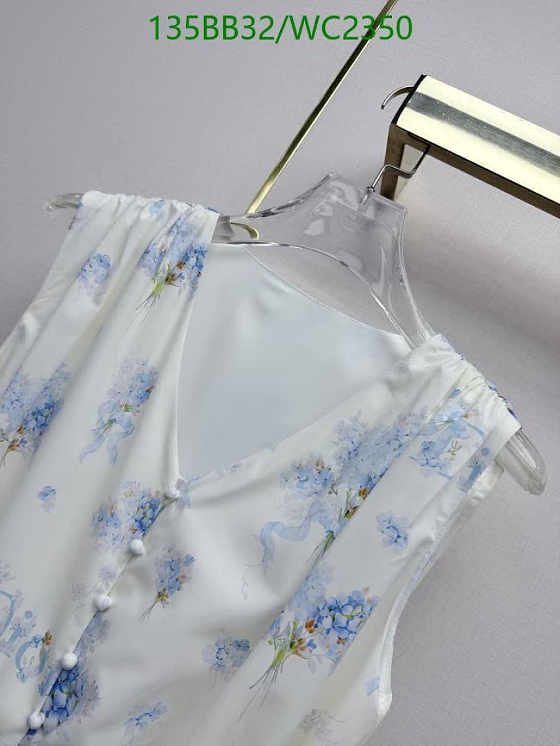 Dior-Clothing Code: WC2350 $: 135USD