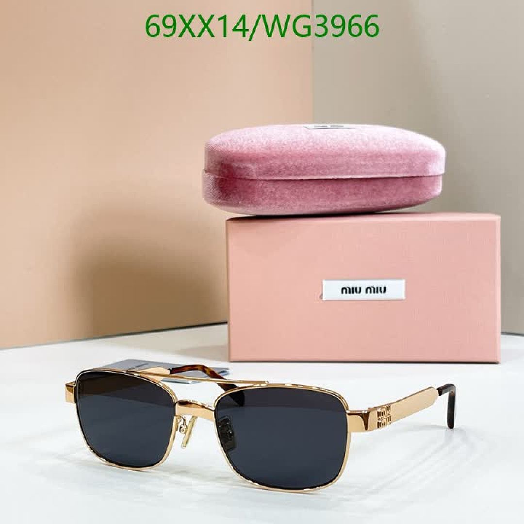 Miu Miu-Glasses Code: WG3966 $: 69USD