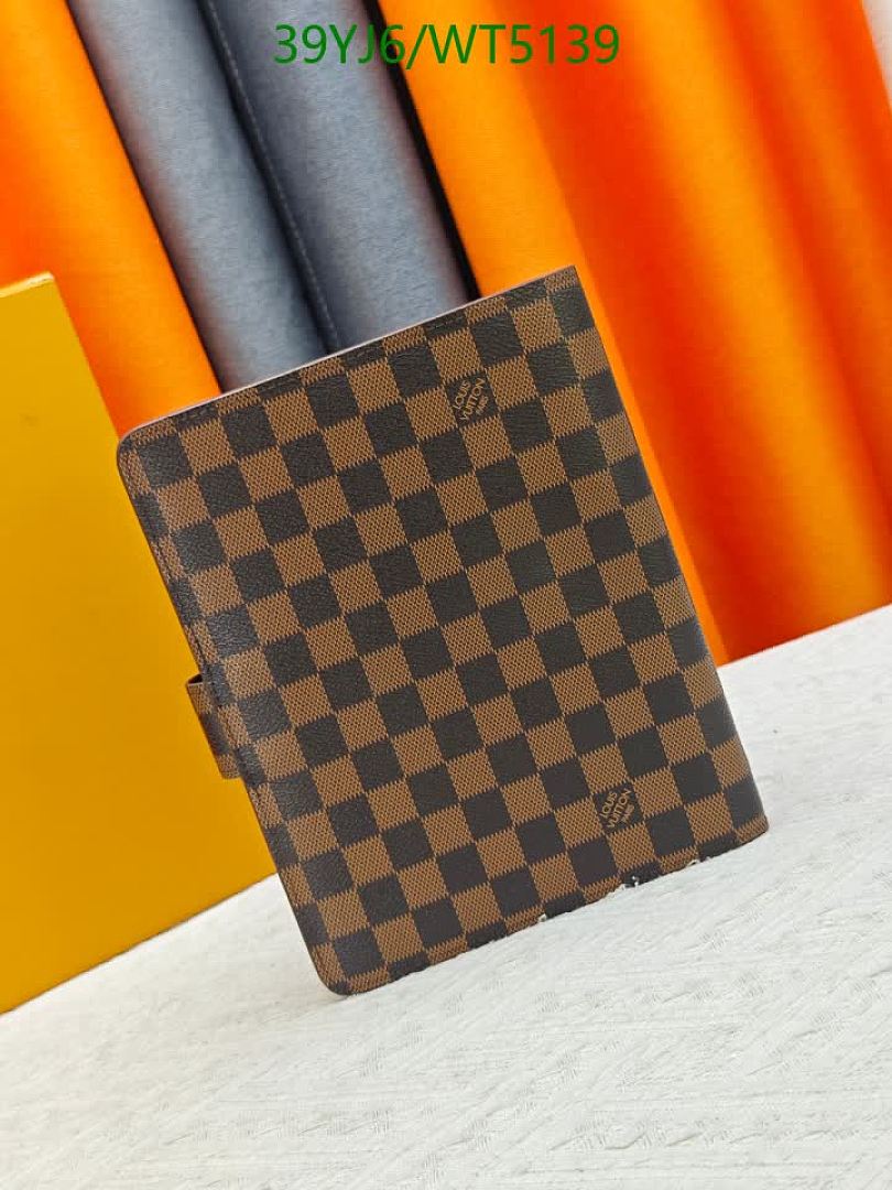 LV-Wallet-4A Quality Code: WT5139 $: 39USD