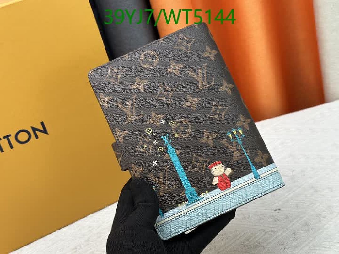 LV-Wallet-4A Quality Code: WT5144 $: 39USD