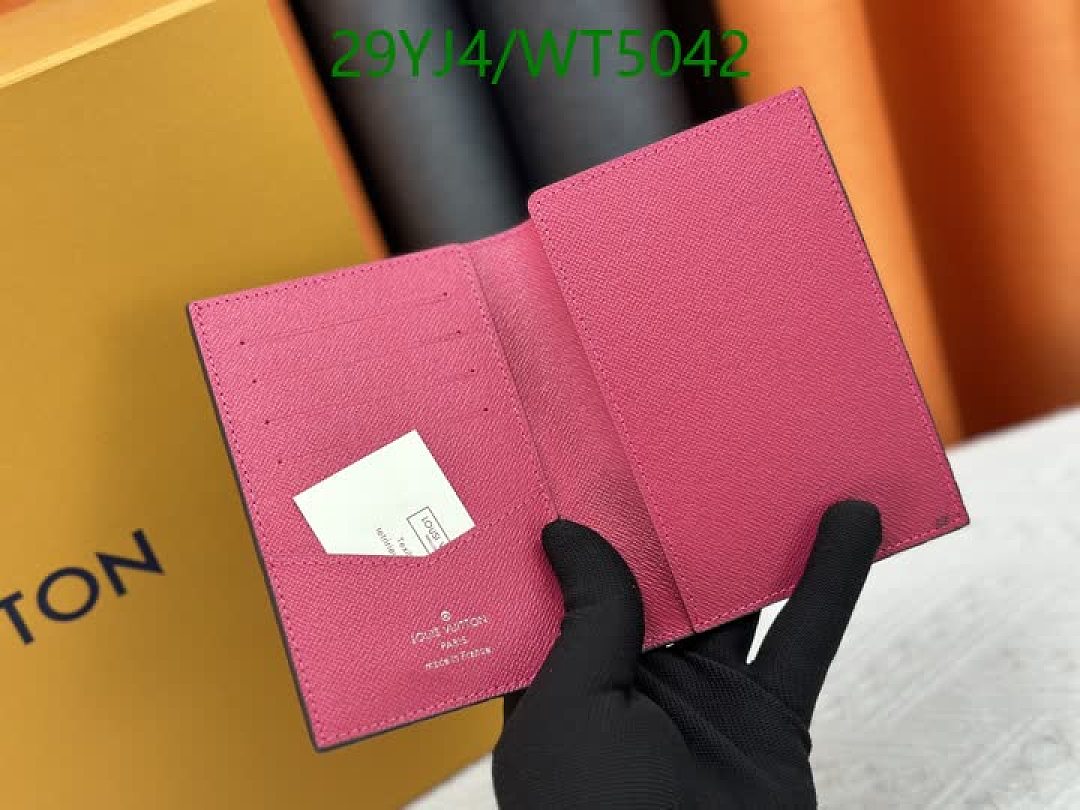 LV-Wallet-4A Quality Code: WT5042 $: 29USD