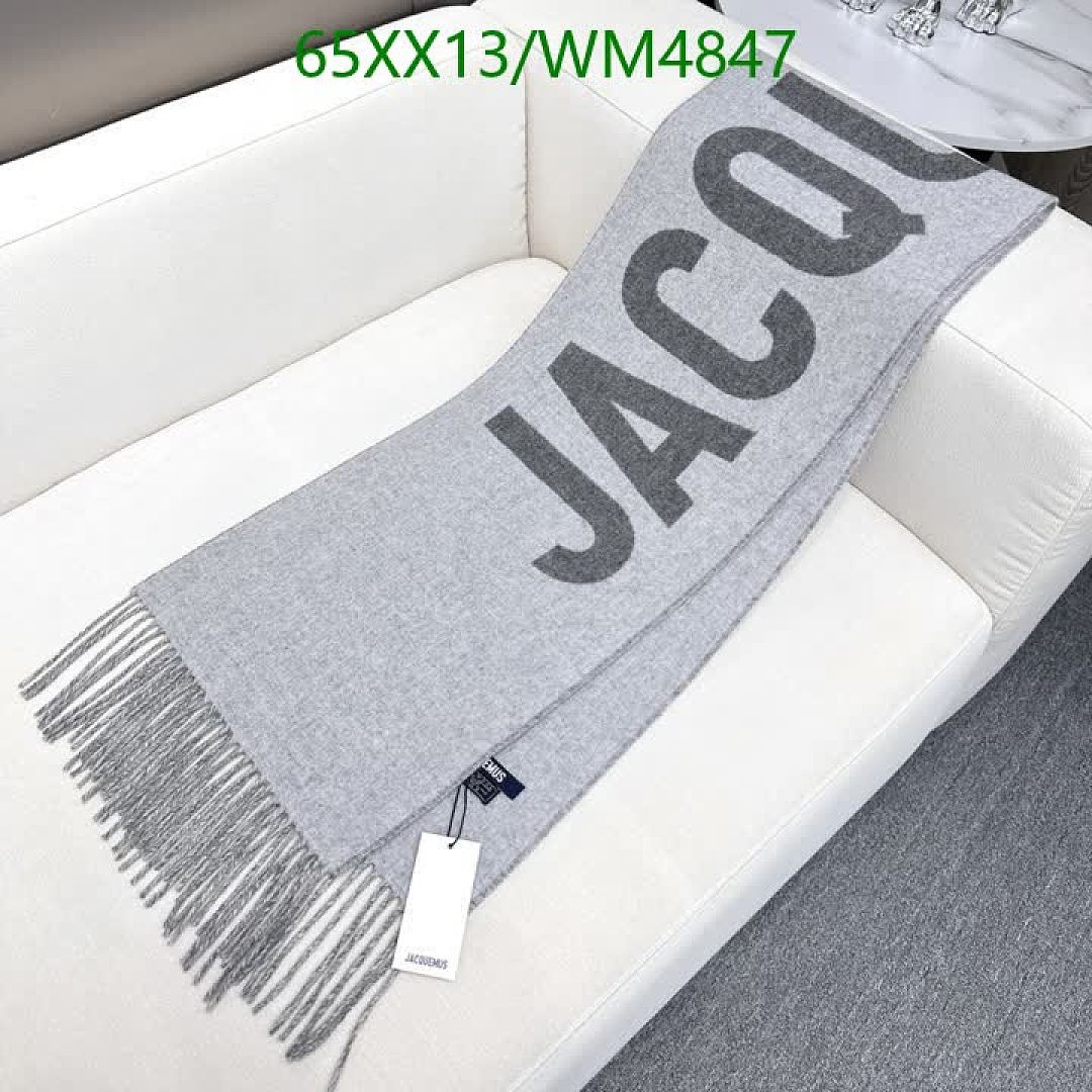 Jacquemus-Scarf Code: WM4847 $: 65USD