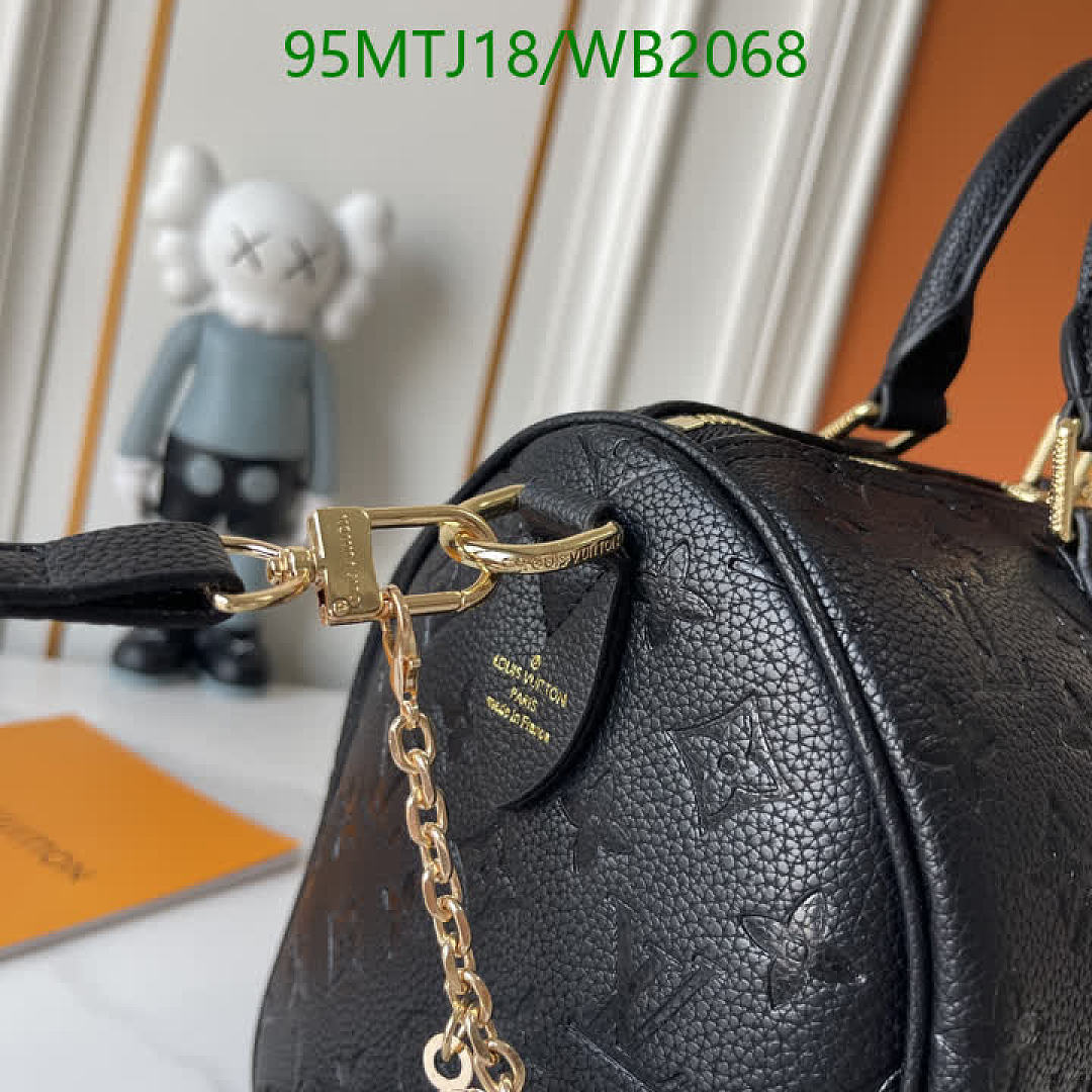 LV-Bag-4A Quality Code: WB2068 $: 95USD