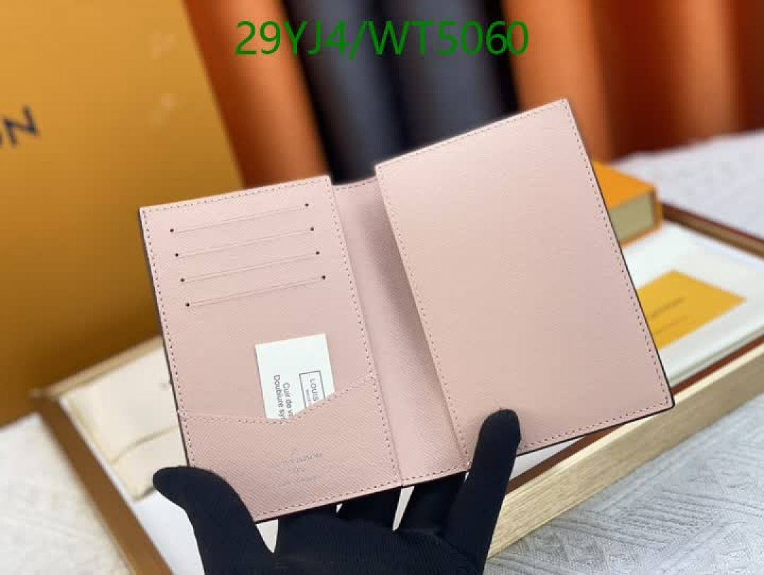LV-Wallet-4A Quality Code: WT5060 $: 29USD