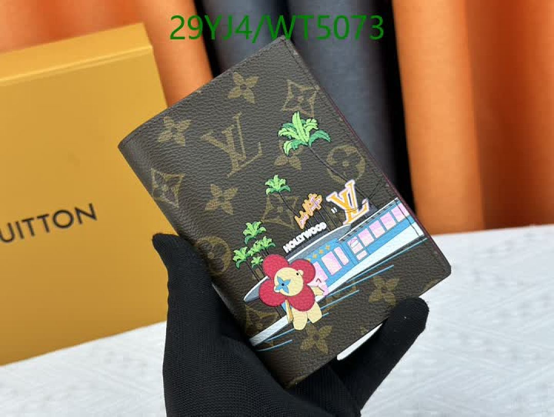 LV-Wallet-4A Quality Code: WT5073 $: 29USD